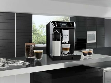 Delonghi cafiteire ECAM550.65.SB